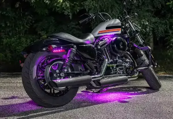 Moto con luces LED